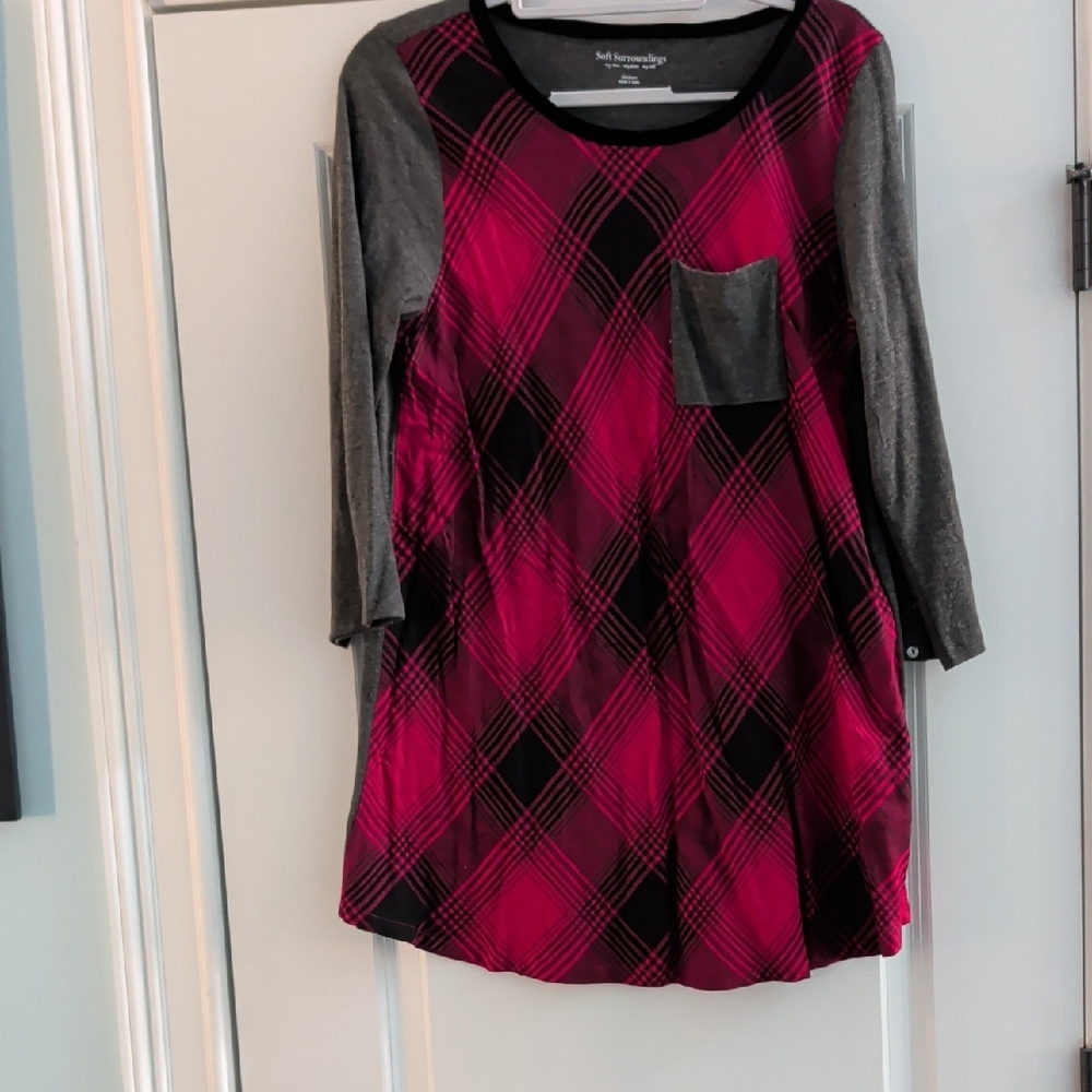 Soft Surroundings Red, Black, and Gray Plaid Tunic